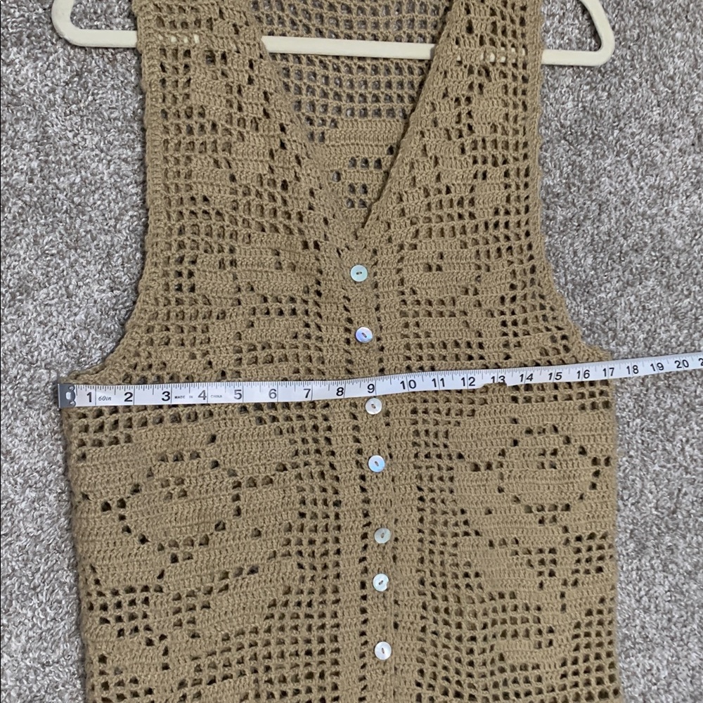 Y2K Crochet Tan Sleeveless Cardigan - Picture 7 of 7